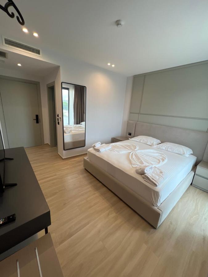 Hotel Onix Ksamil Exterior photo